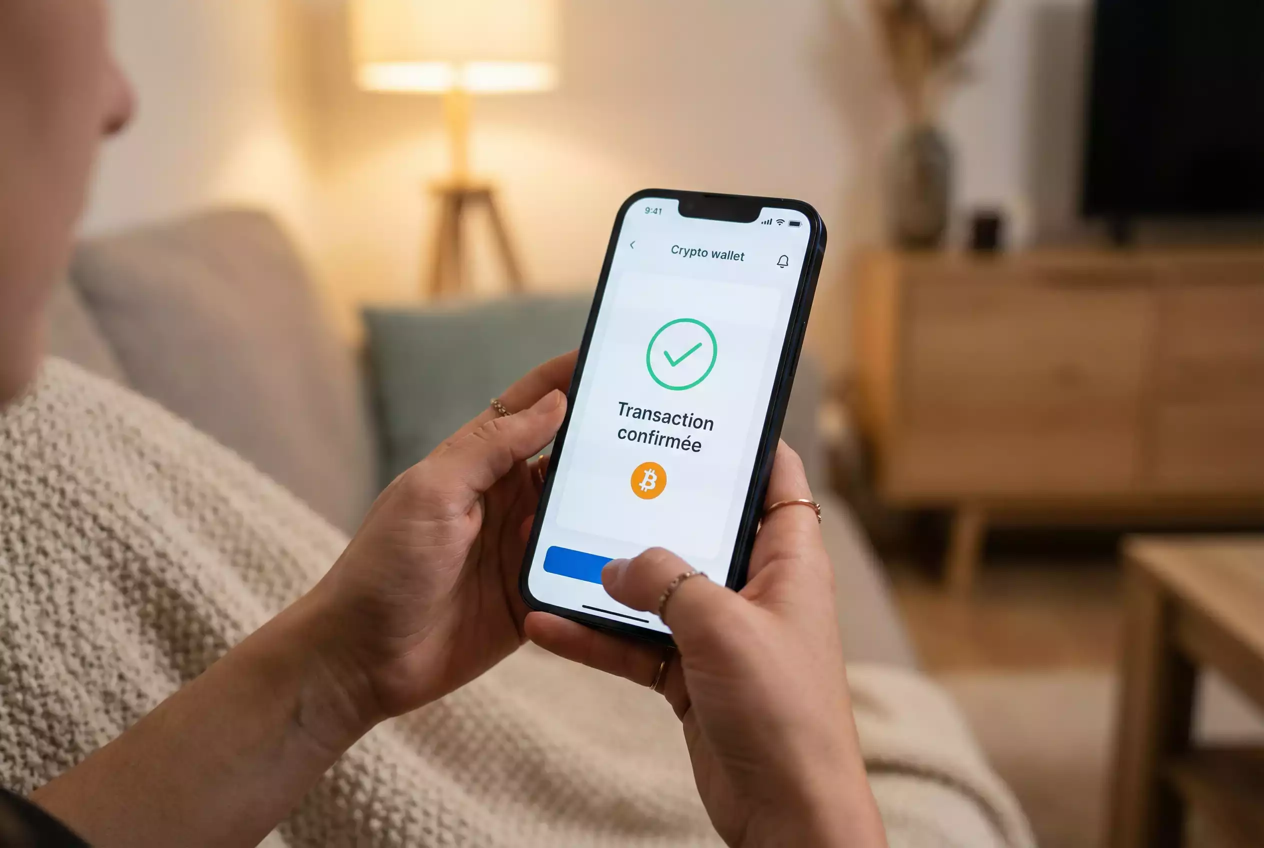 Transaction Bitcoin rapide sur smartphone pour paris sportifs avec confirmation instantanée